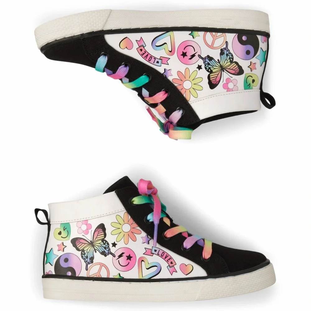 The Children’s Place‎ Girls High Top Sneakers Hearts Size 4